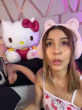 MelodyBloom_ Adlı Modelin Canlı XXX Sohbeti