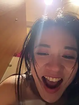 sex_bobo2026's Live XXX Chat