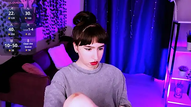 Lily_xBabe: онлайн-секс-чат