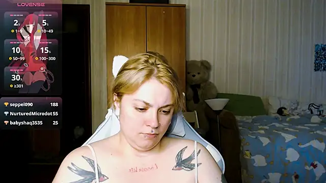 EyesUpHere8 Chat XXX in diretta