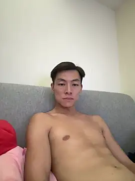 17HKJJ 即時 XXX 聊天
