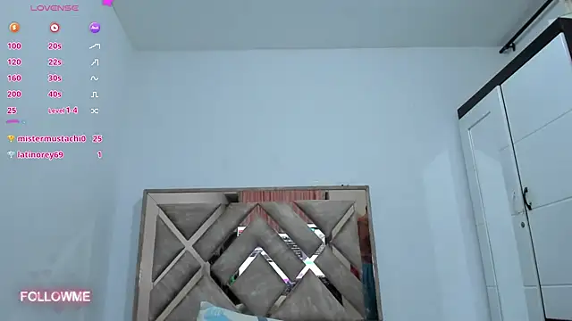 Živý XXX chat CuteLatinaxx