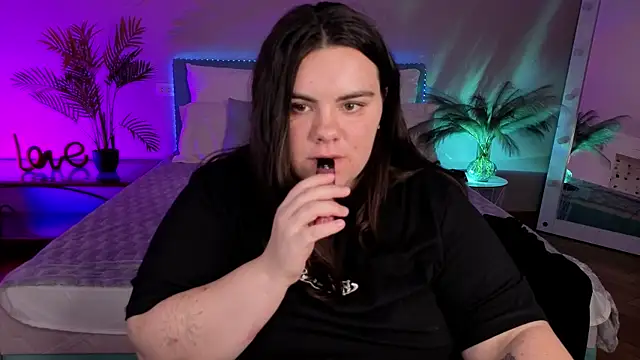 Ukr_Lena – Naživo XXX chat