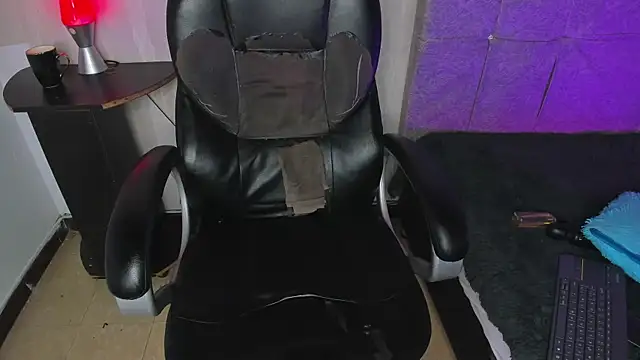 Luke_Diaz7's Live XXX Chat