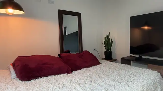 Noah_and_Steven Chat XXX live