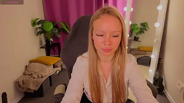Milana_r0se Obrolan Langsung XXX