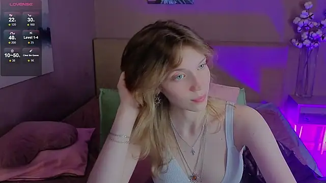 צ'אט XXX בשידור חי של Emily_Cartex
