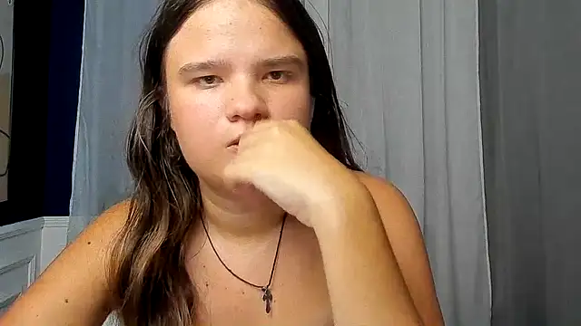 Chat +18 de AdeleCruz ao vivo
