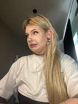 DriveThruCiri Live XXX-Chat