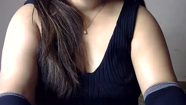Gujjugirl1 Live XXX-Chat