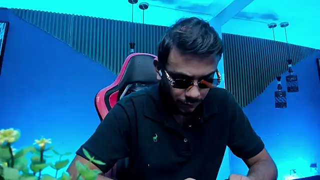 Chat XXX Live Boss_Domiinator