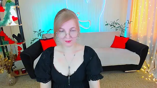 YourUniverser's Live XXX Chat