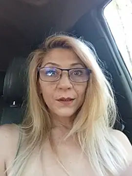 Chat XXX ao vivo de FoxyloveXXX