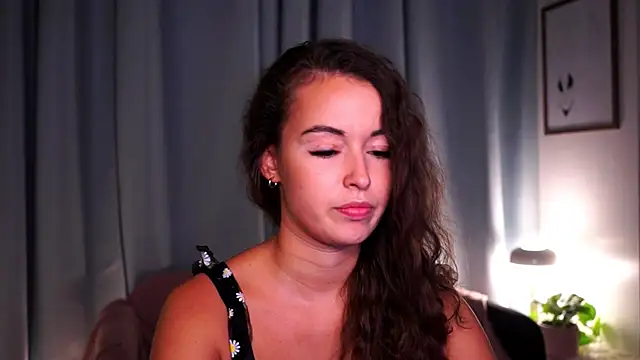 دردشة Fawnette الجنسية المباشرة
