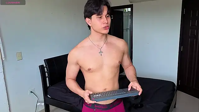 Chat XXX en directo de TeddyBear_07