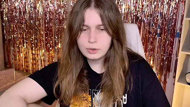 FioraMarmoris' Live XXX Chat