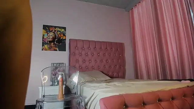 VanillaFlo élő XXX-chatje