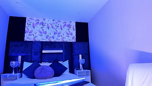 Amareto_ Adlı Modelin Canlı XXX Sohbeti