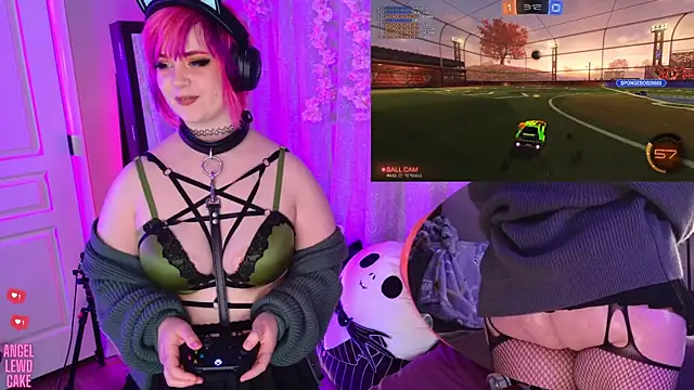 Chat XXX en directo de Angel-Lewd-Cake