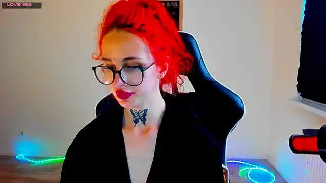 your_tora's Live XXX Chat