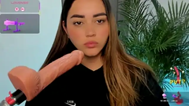 Chat XXX en directo de Lucia_star__