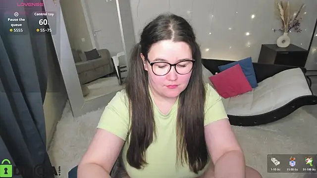 Miss_Triss Chat XXX live