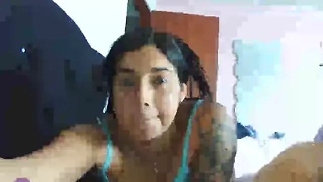 Chat XXX en directo de MiaSweet127