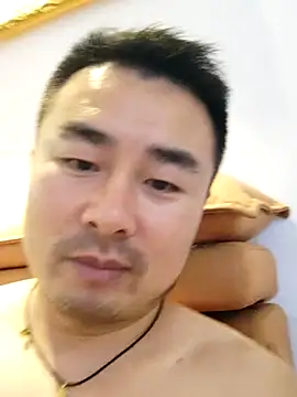 guozuo Adlı Modelin Canlı XXX Sohbeti
