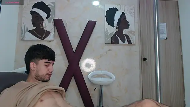 Chat XXX en directo de LUCKY_BOX2026