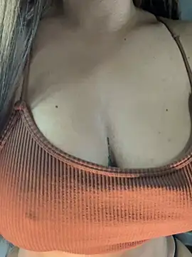XXX chat uživo modela vanessa29_