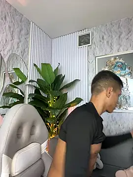 Noah_sexhotty 在線直播表演