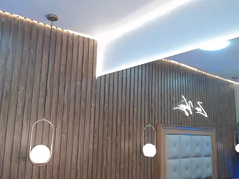 Онлайн чат XXX Colby_driscoll