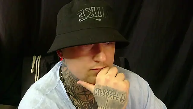 devilWithTats 라이브 XXX 채팅
