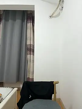 Dddd-6666 – Live XXX-chat
