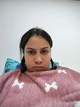 Chat XXX en directo de esmeralda_jadees