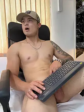 Alexander_ferren Live XXX chat