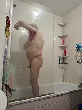 XXX chat uživo modela Bretoncool