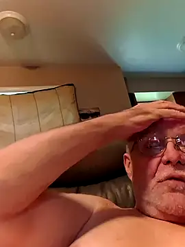 Joeyw57 XXX чат на живо