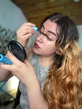 צ'אט XXX בשידור חי של NikkiNix
