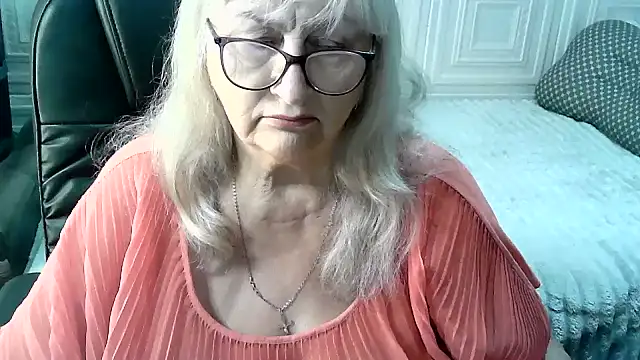 LolkaAlyss Chat XXX live