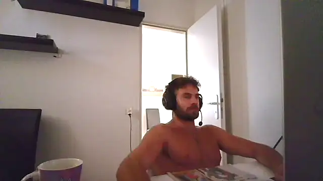 alpha-hunk – Live XXX-chat