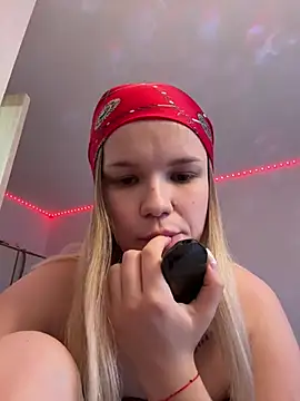 KimEvanss Chat XXX in diretta
