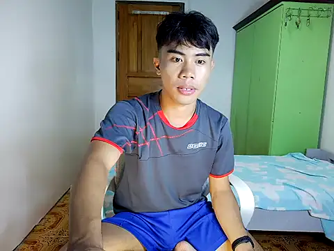 Chatroom XXX en direct de valerio_fernan