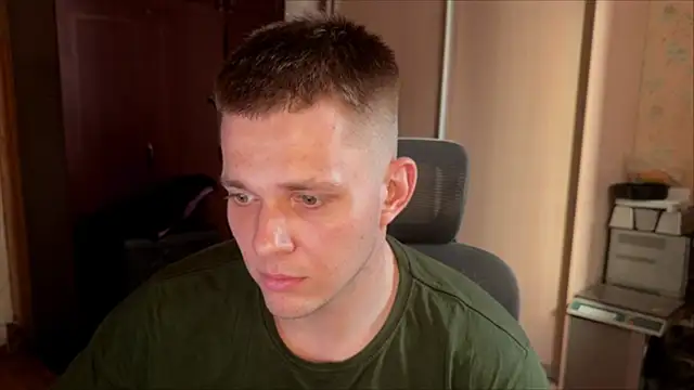 Nikclak – Naživo XXX chat
