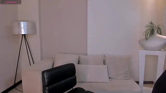 Chat XXX en directo de SunnyRivers