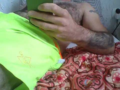 Nowy111 – Live XXX-chat