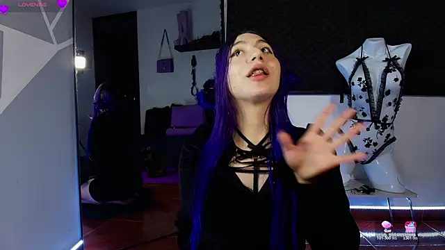 karlamoon23's Live XXX Chat