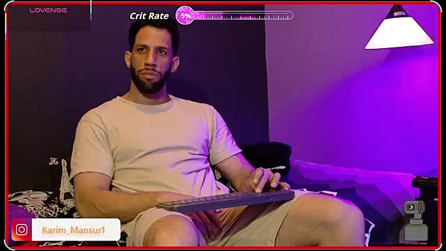 Chat +18 de Karim_mansur ao vivo
