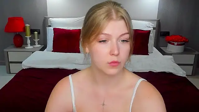 Chatroom XXX en direct de Stella_Light