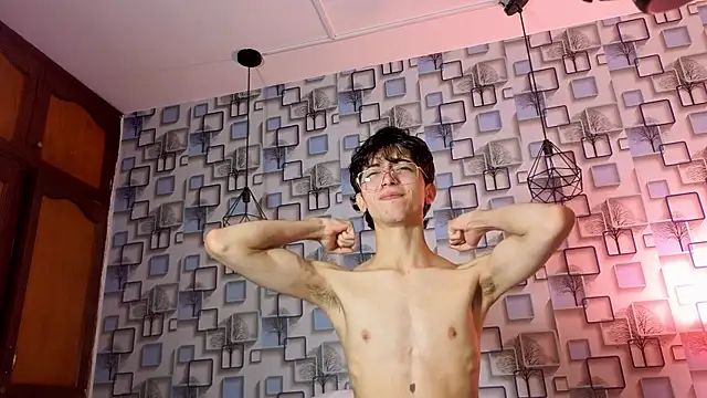 Twink_Sebas7 现场XXX聊天